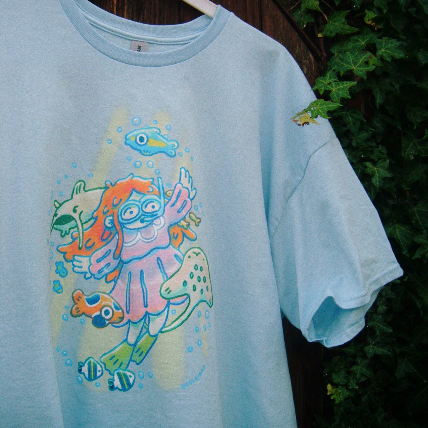 swimming with the fishies t shirt